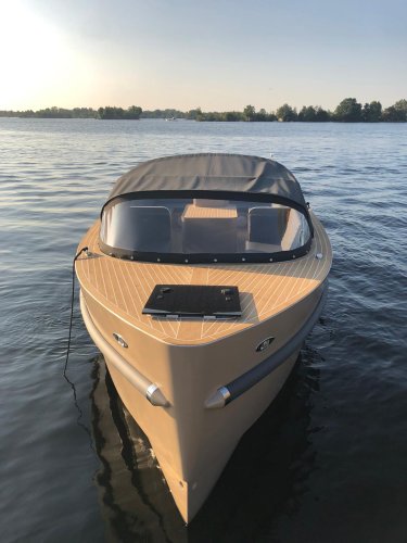 VanVossen 850 Tender foto: 10