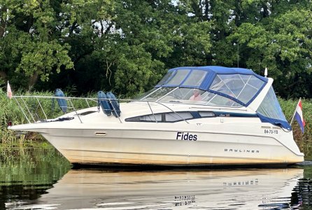 Bayliner 2855 Cierra