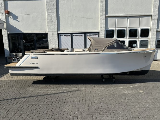 Lifestyle 780 Tender inclusief Suzuki DF100 BTL