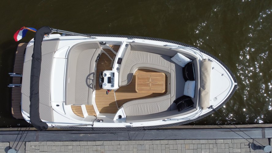 Topcraft 605 Tender vaarklaar 30pk foto: 5