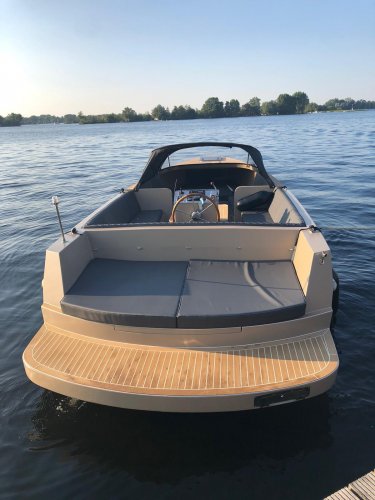 VanVossen 850 Tender foto: 12