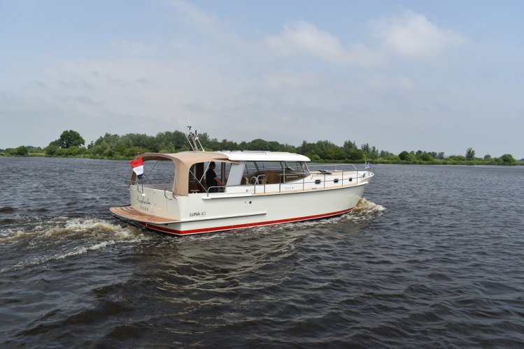 Brandsma Luna 40