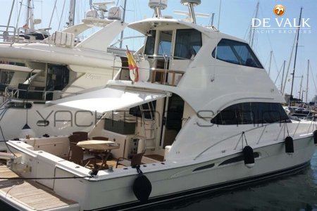 Riviera58 Enclosed Flybridge