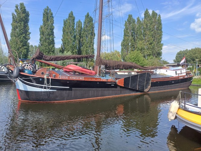 Klipperaak met vaste ligplaats Almere Woonboot hoofdfoto: 1