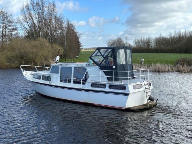 Middelzee kruiser 1100 AK