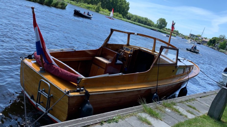 One off Zweeds motor scheepje