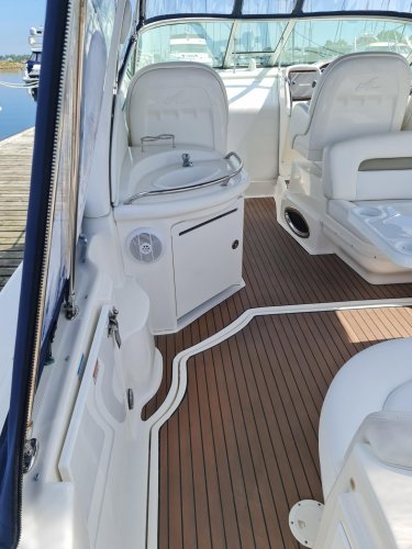 Sea Ray 375 Sundancer Twin Diesel foto: 9