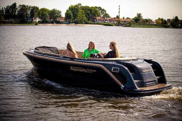 Topcraft 565 tender