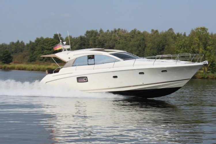 Prestige 440S Fresh water only hoofdfoto: 1