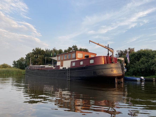 Spits, Woonschip 30 M hoofdfoto: 1