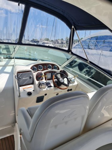 Sea Ray 375 Sundancer Twin Diesel foto: 5