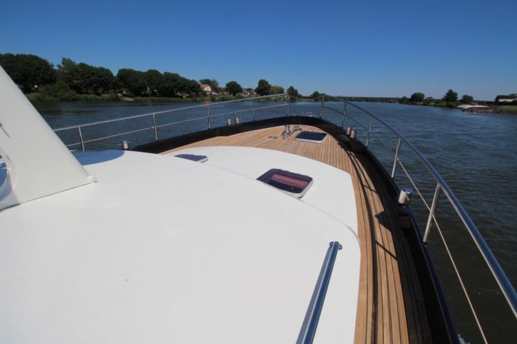 Linssen Grand Sturdy 470 AC MkII Stabilizers foto: 27