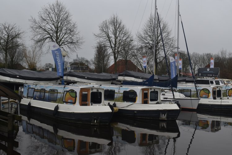 Houseboat Hybride /Electrisch Varend 9.50