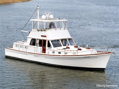 Lyman Morse Trawler 48