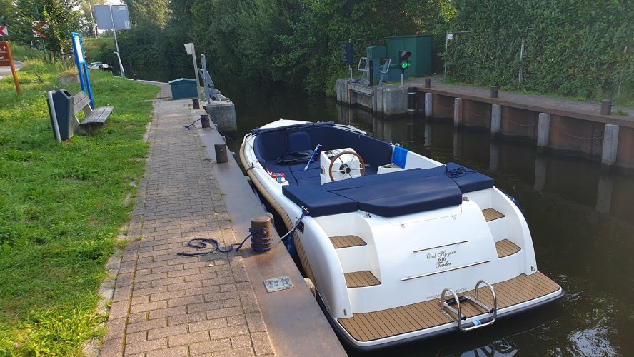 Oud Huijzer 616 tender Vaarklaar incl ligplaats hoofdfoto: 1