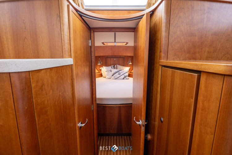 Linssen Grand Sturdy 34.9 AC foto: 19