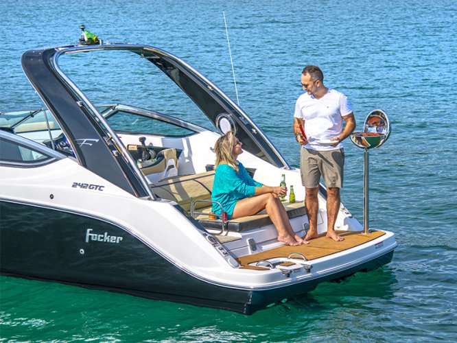 FIBRAFORT 242 GTC, geschikt voor Outboard