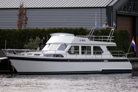 Smelne1240 Flybridge