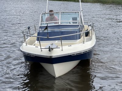 Wellcraft (USA)Fisherman 24