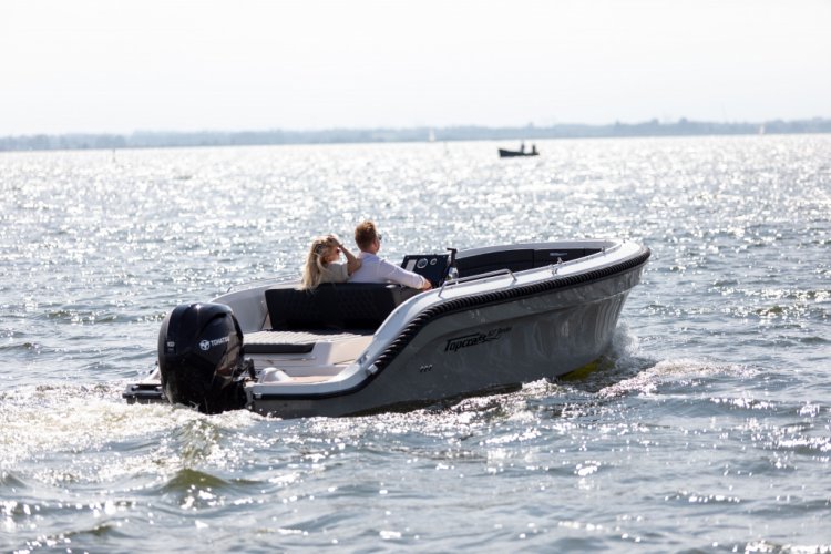 Topcraft 627 Tender