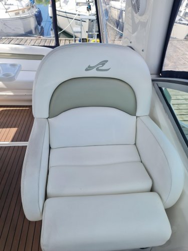 Sea Ray 375 Sundancer Twin Diesel foto: 6