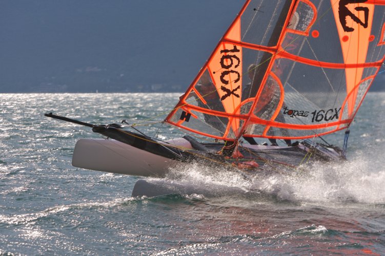 WorldWideSailing  Topper Cat16 foto: 8