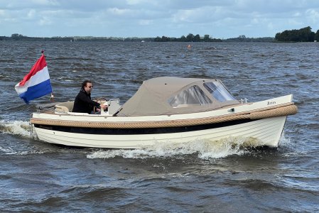 Interboat 22