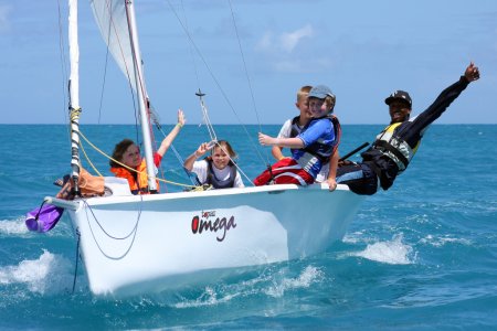 World Wide Sailing  Topper Omega