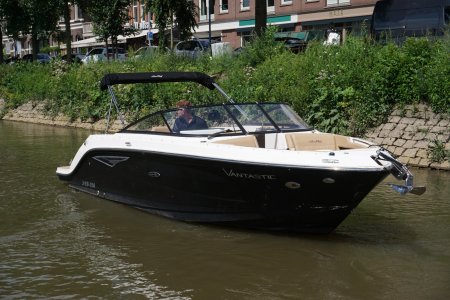 Sea Ray250 SLX