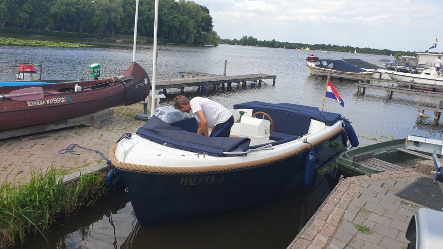 Oud Huijzer 616 tender Vaarklaar incl ligplaats