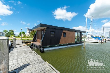 SL Houseboat Marina Den OeverInclusief Ligplaats