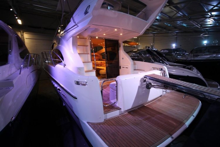 Azimut 42 foto: 9