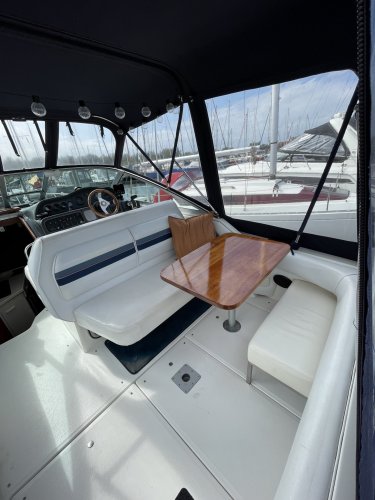 Sea Ray 270DA