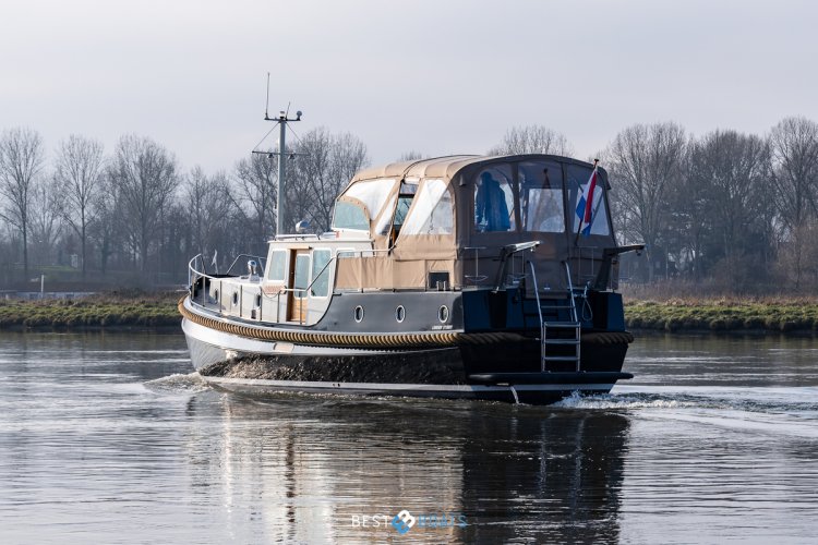 Linssen CLASSIC STURDY 400 AC