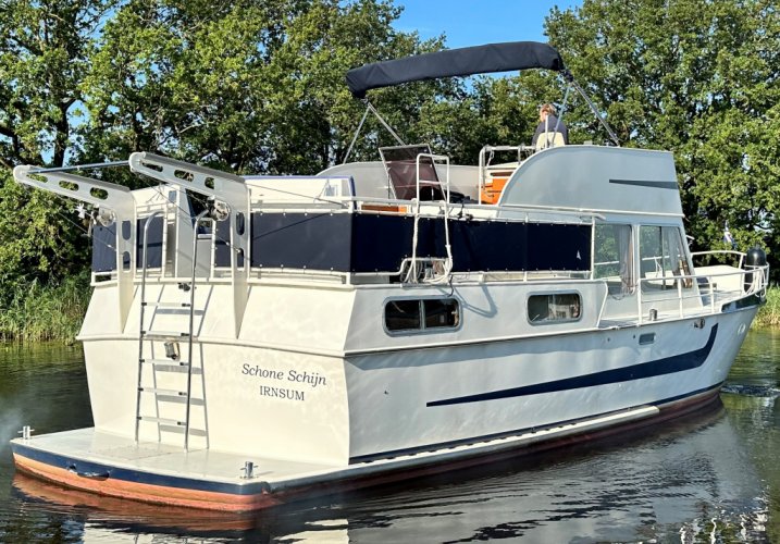 De Ruiter Trawler  Flybridge foto: 9