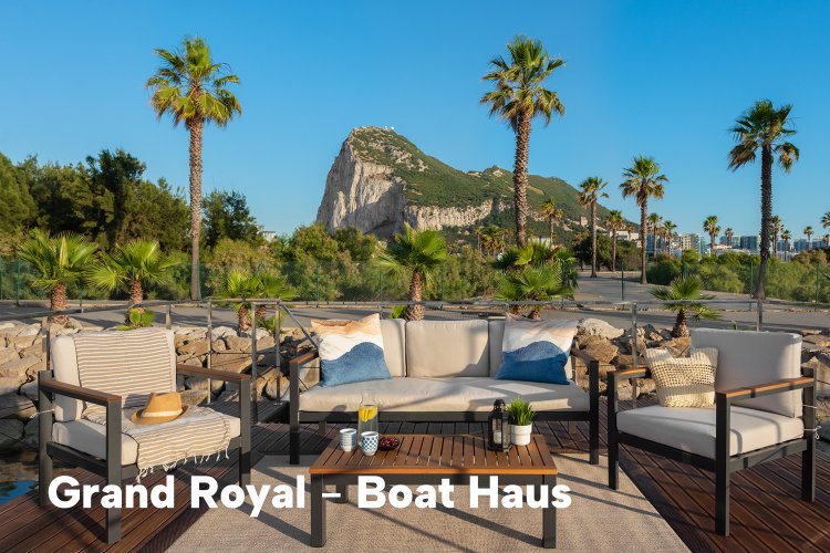 Boat Haus Mediterranean 12X4,5 ROYAL Houseboat