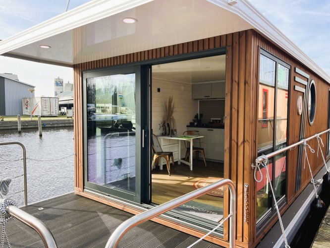 2024 Demo Nordic Houseboat NS 36 Eco 23