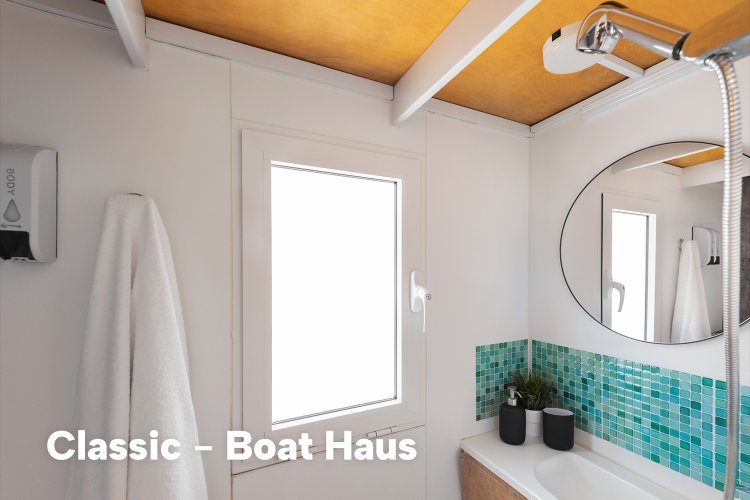 Boat Haus Mediterranean 8x3 Classic Houseboat foto: 8